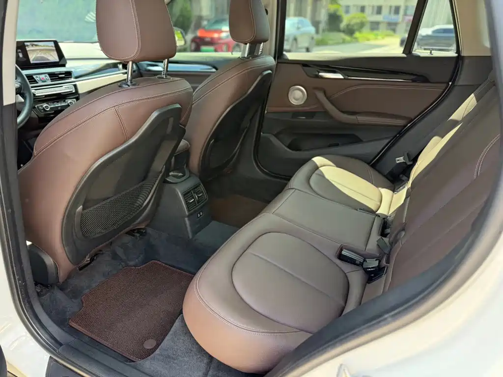 BMW X1 — миниатюра 8