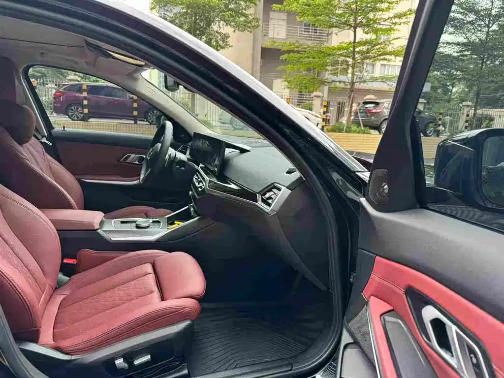BMW 3 Series — миниатюра 8