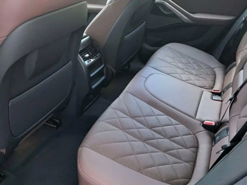 BMW X6 — миниатюра 9