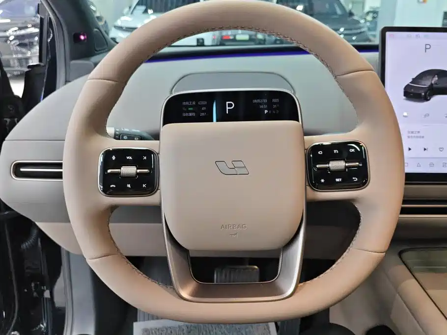 Li Auto Идеальный i6 — миниатюра 15