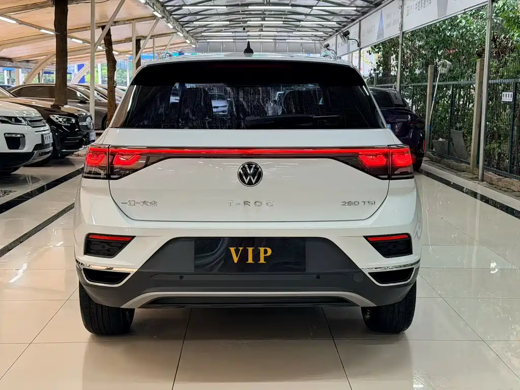 Volkswagen T-Roc — миниатюра 14