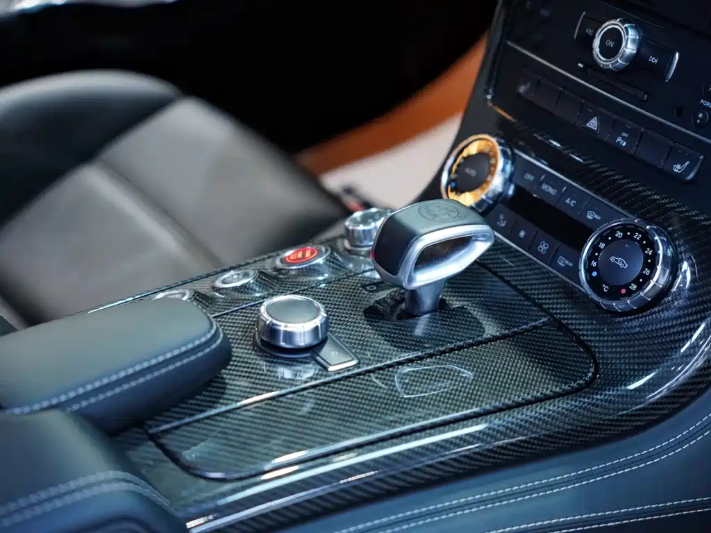 Mercedes-Benz SLS AMG — миниатюра 33