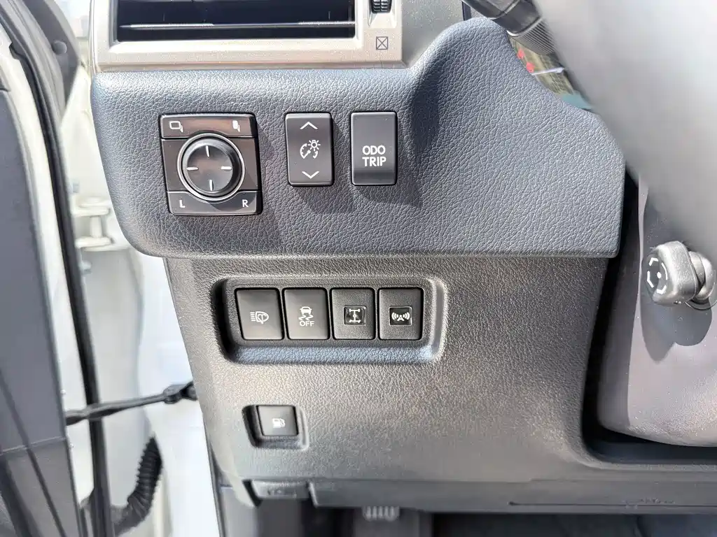 Lexus GX — миниатюра 16