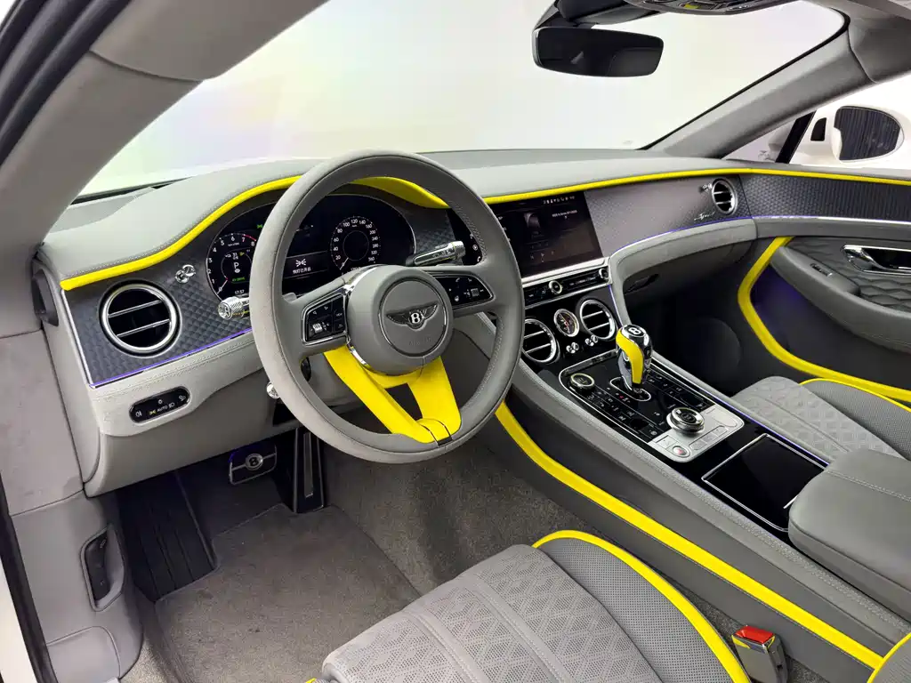 Bentley Continental PHEV — миниатюра 12