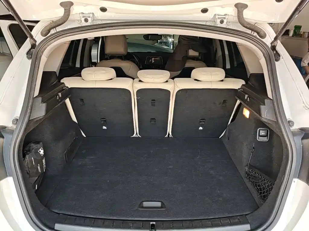 BMW 2 Series Active Tourer — миниатюра 19
