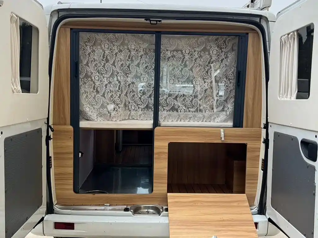 MAXUS V80 — миниатюра 6