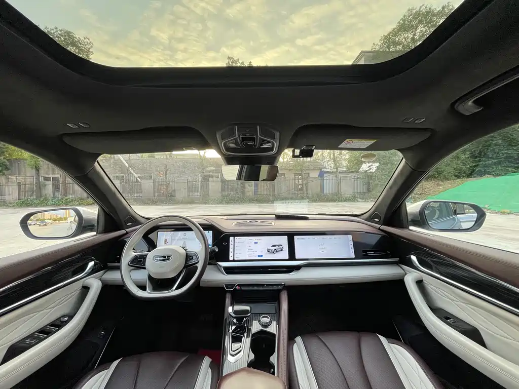 Geely Xingyue L — миниатюра 15