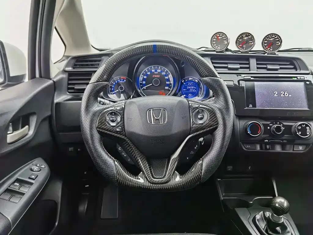 Honda Fit — миниатюра 11