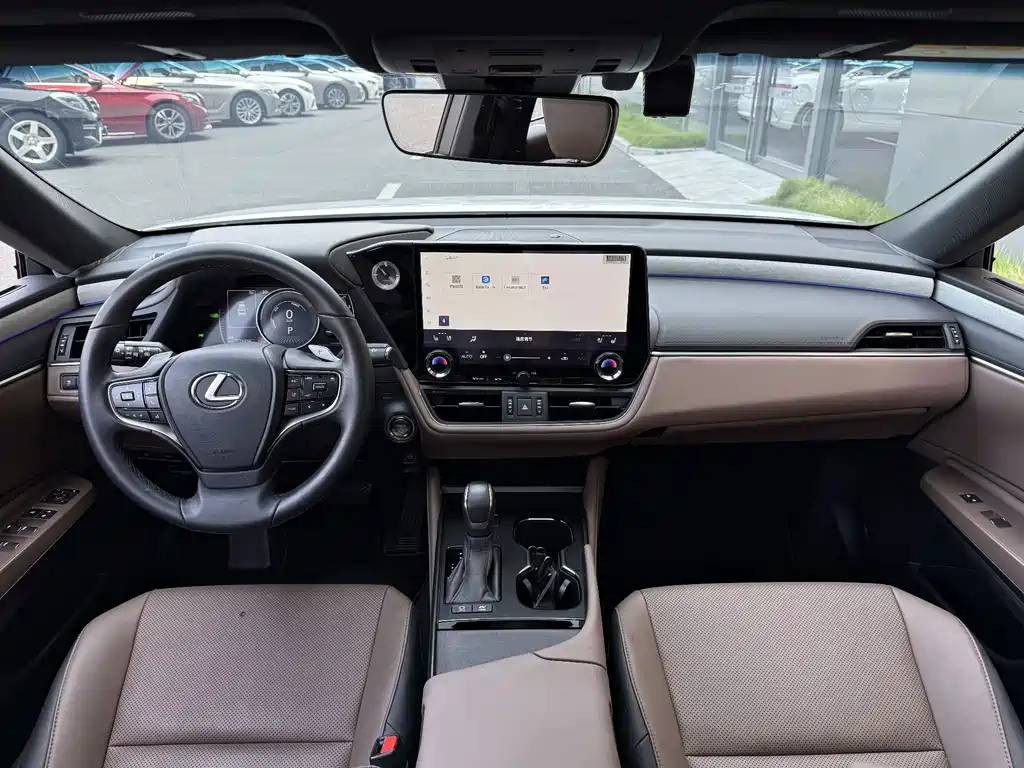 Lexus ES — миниатюра 15