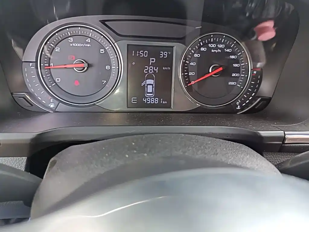 Zotye T600 Coupe — миниатюра 17