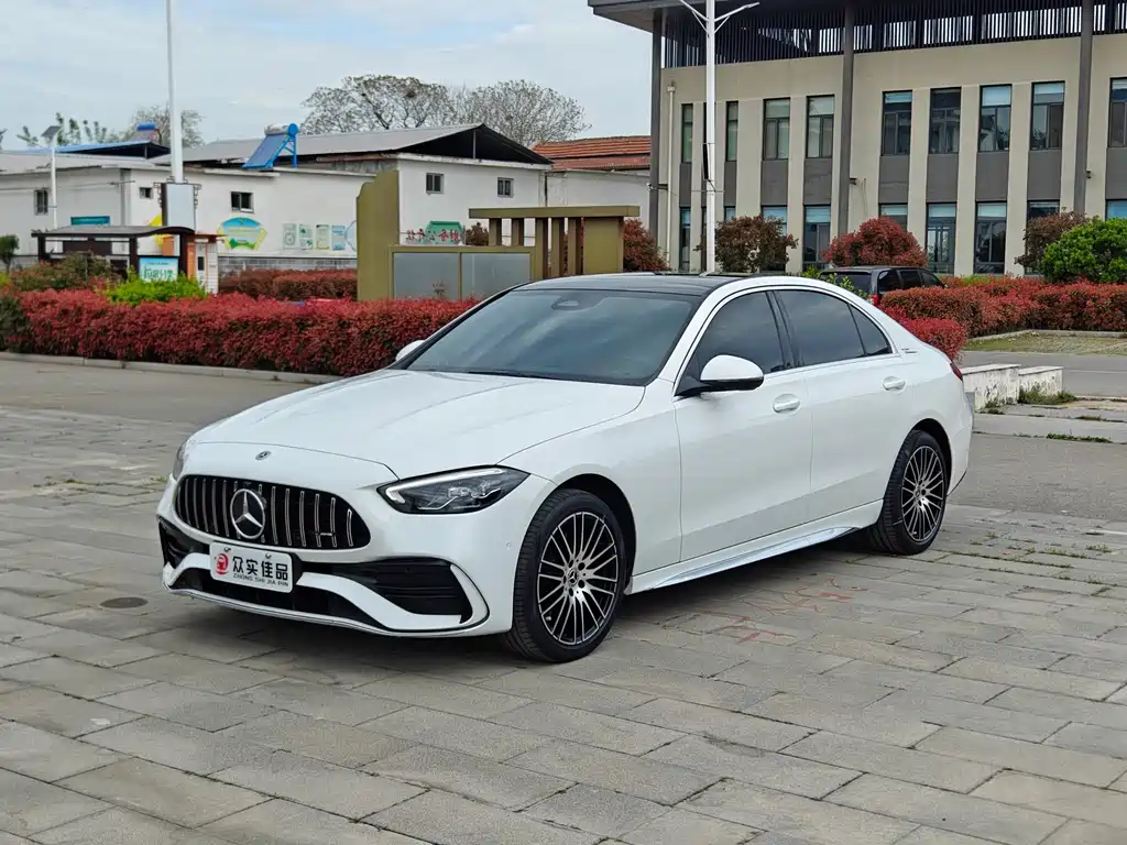 Mercedes-Benz C-Class 2023