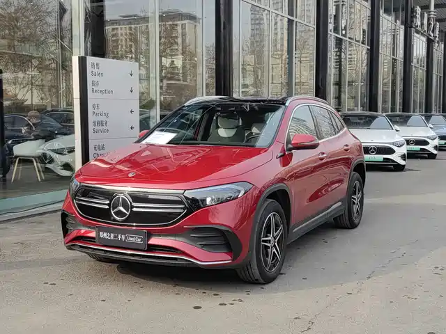 mercedes-benz eqa