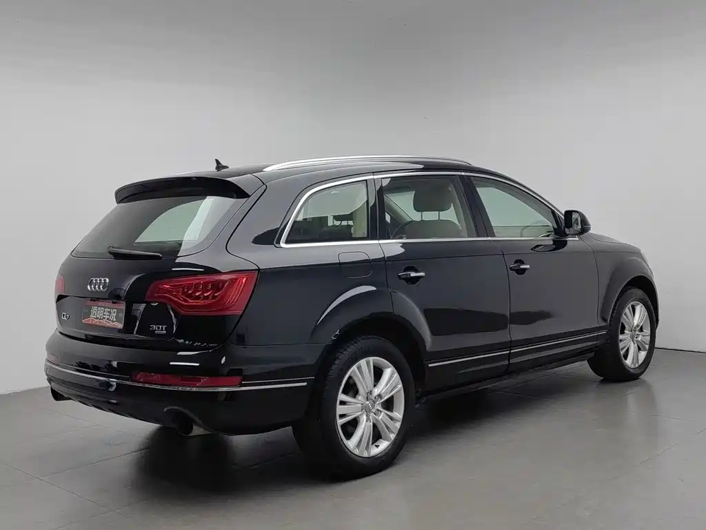 Audi Q7 — миниатюра 2