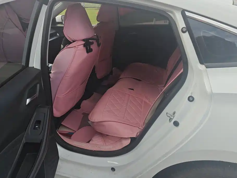 MG MG5 — миниатюра 11