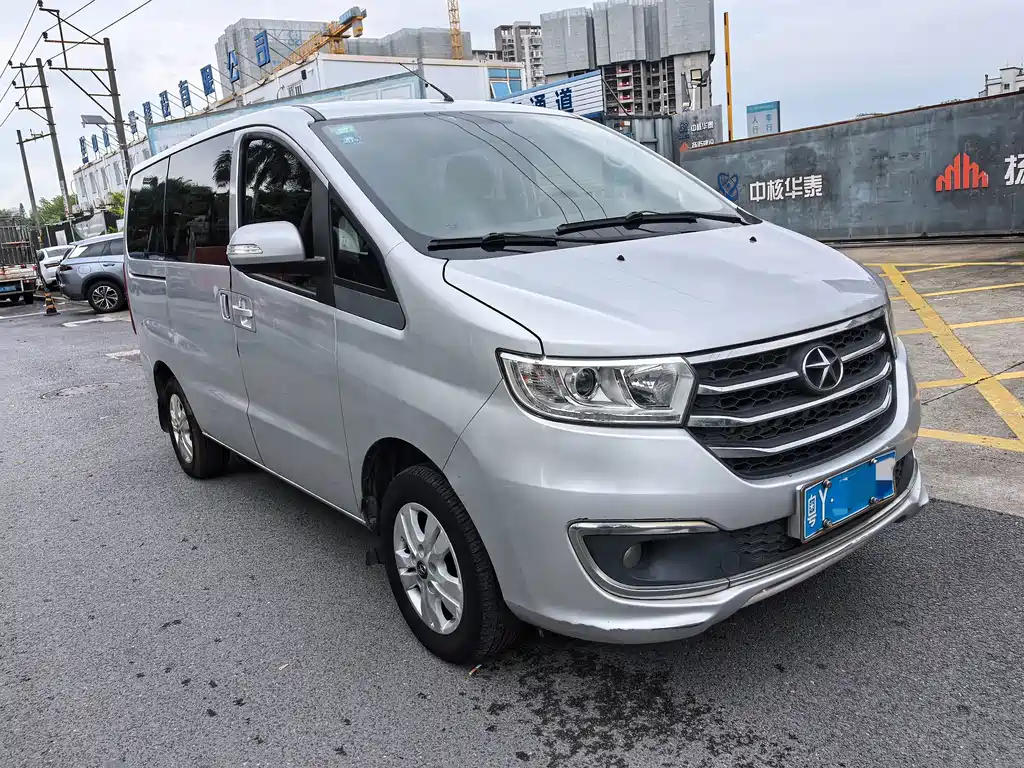 JAC Refine Refine M3 — миниатюра 3