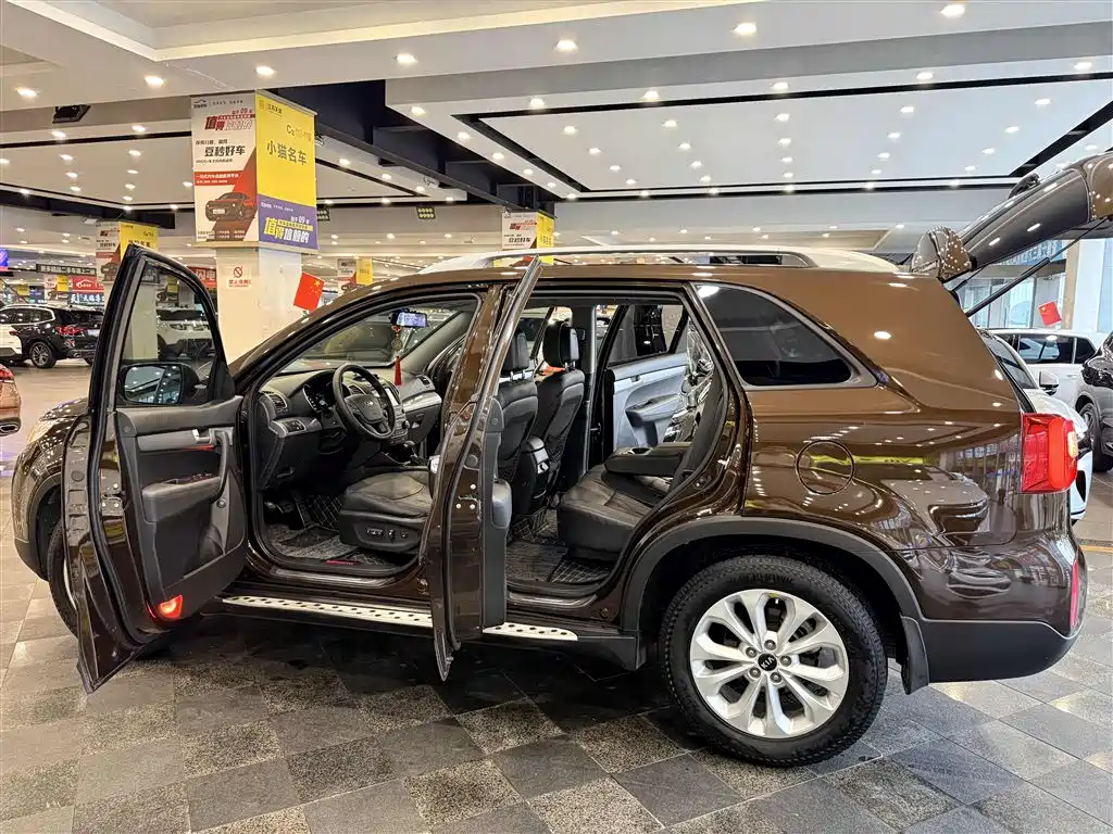 Kia Sorento — миниатюра 32