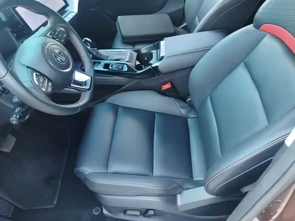 MG MG5 — миниатюра 15