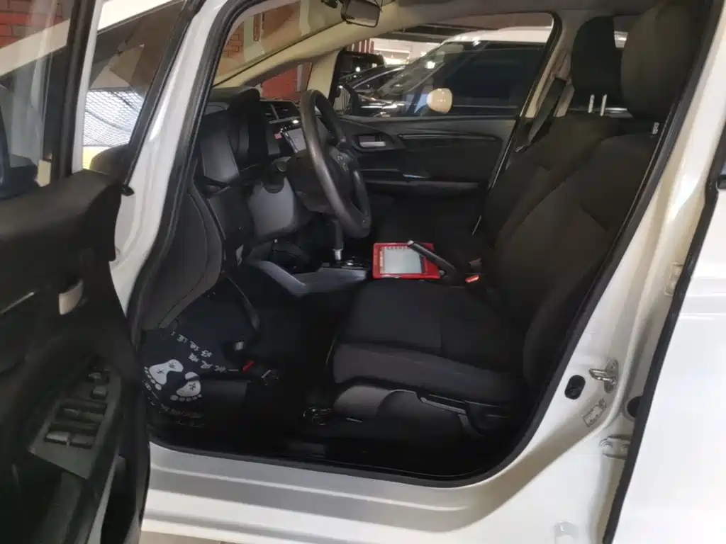 Honda Fit — миниатюра 16