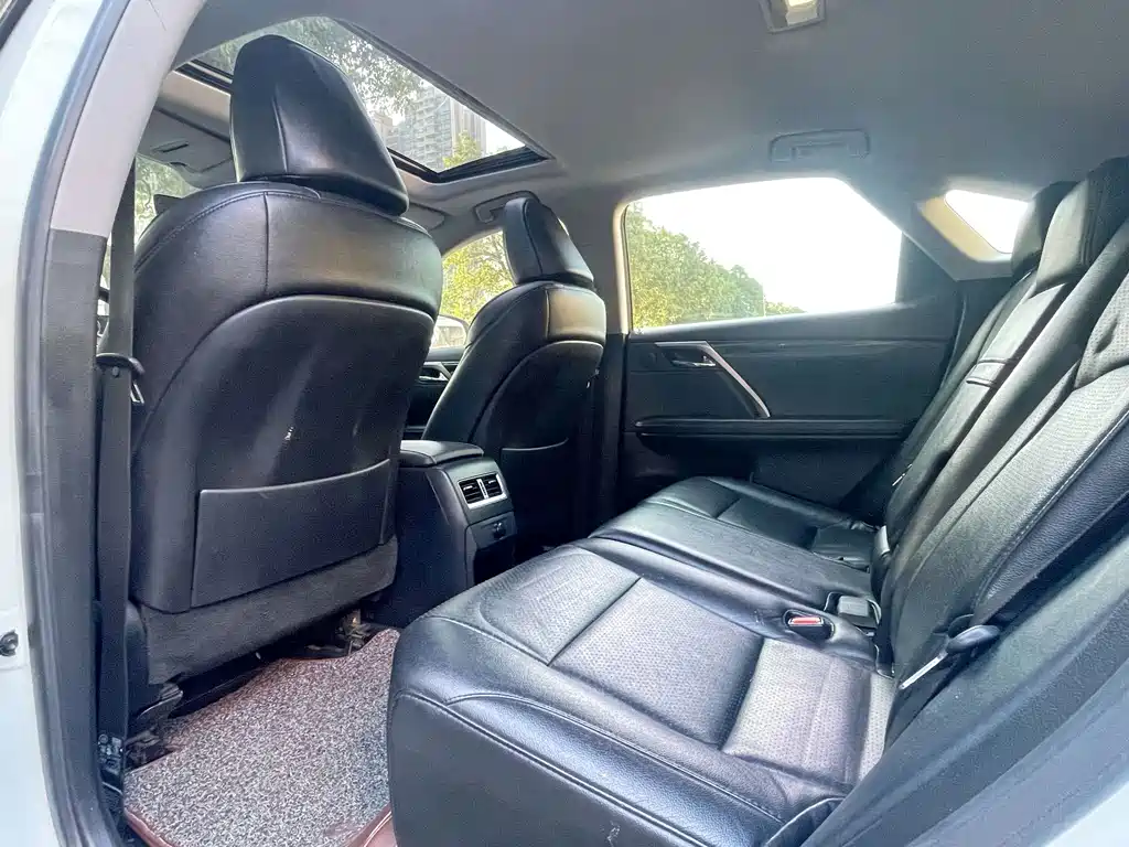 Lexus RX — миниатюра 8