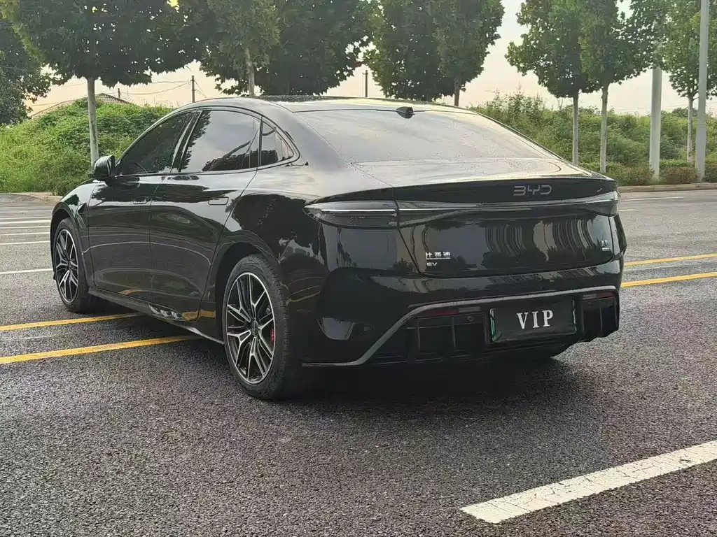 BYD Seal — миниатюра 9