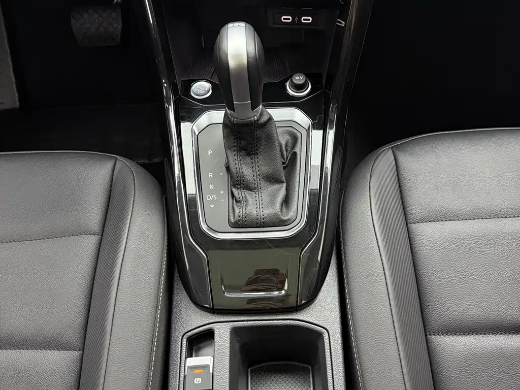 Volkswagen T-ROC 2022 280TSI DSG 2WD Comfort Enjoy PLUS