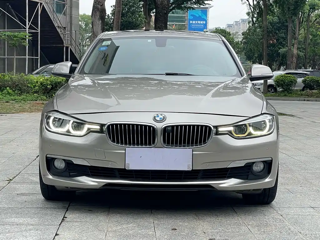 BMW 3 Series — миниатюра 2