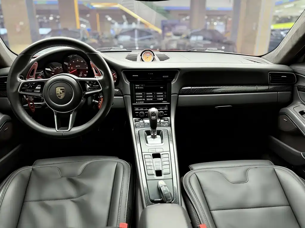 Porsche 911 2013 Carrera 4 3.4L