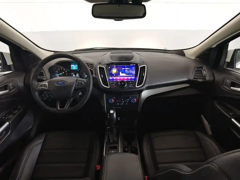 Ford Kuga — миниатюра 5