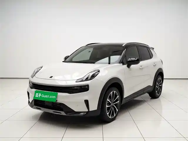 2022 Lynk & Co 06