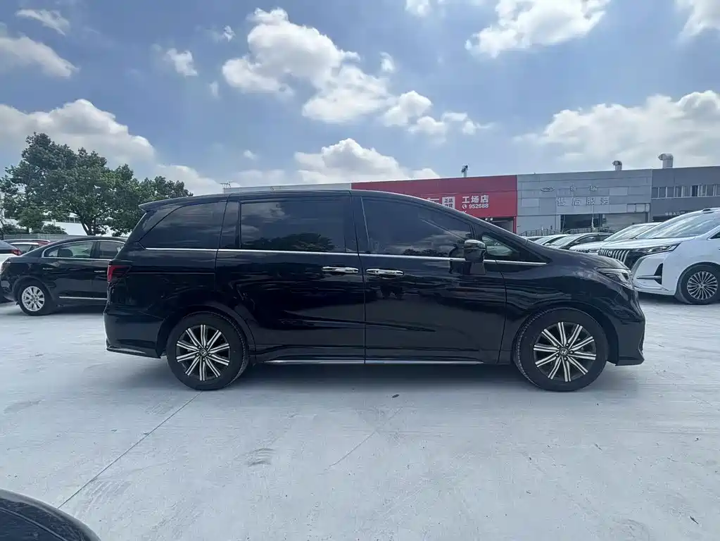 Honda Odyssey — миниатюра 9