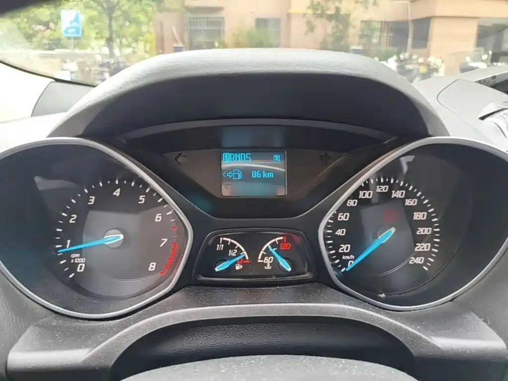 Ford Kuga — миниатюра 4