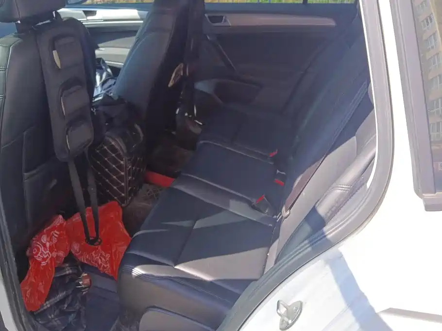 Volkswagen Golf Sportsvan — миниатюра 11