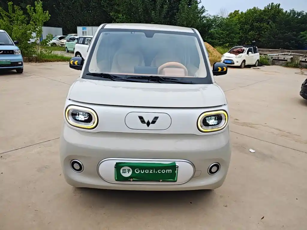 Wuling MINIEV — миниатюра 3