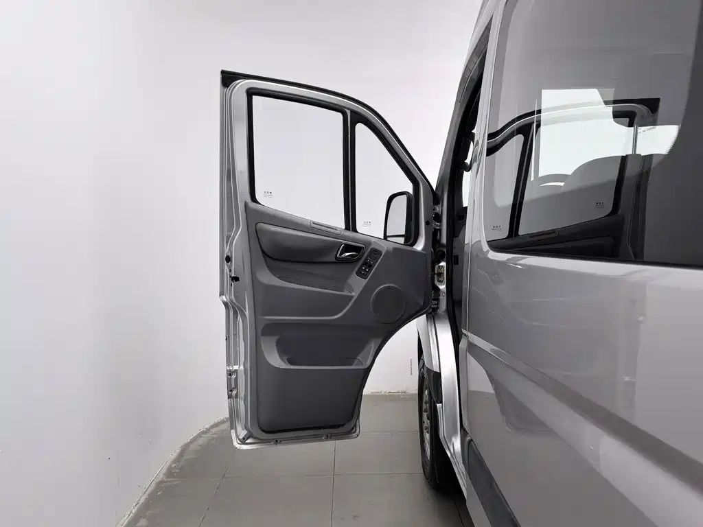 Foton Tuyano — миниатюра 8