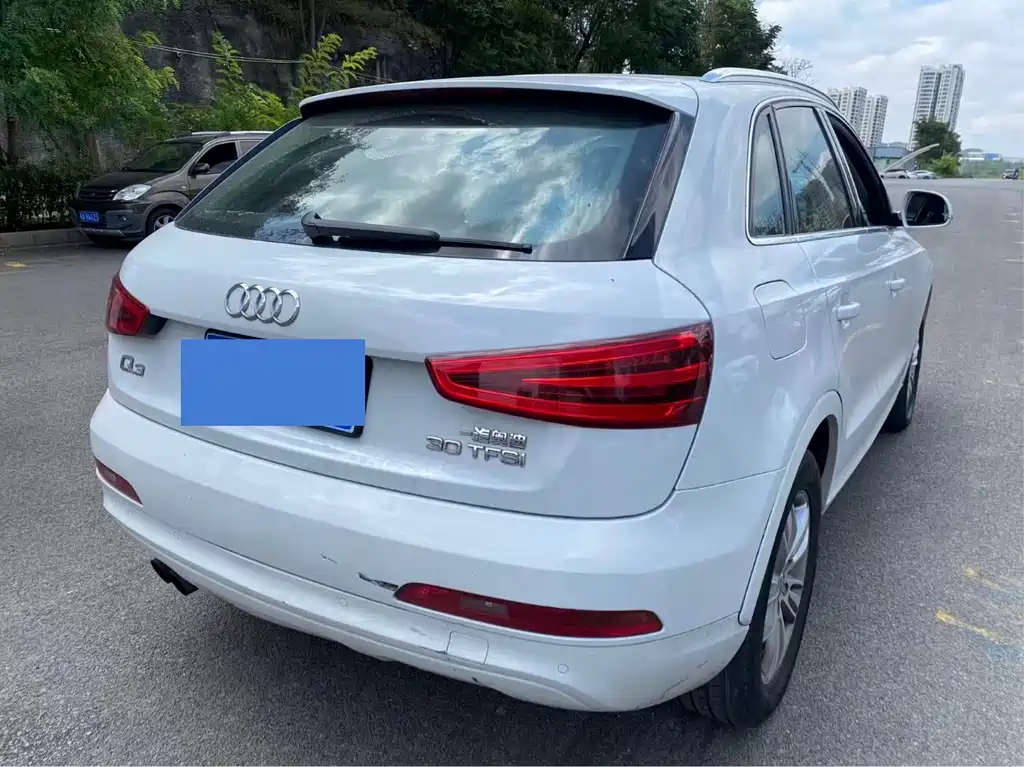 Audi Q3 — миниатюра 10