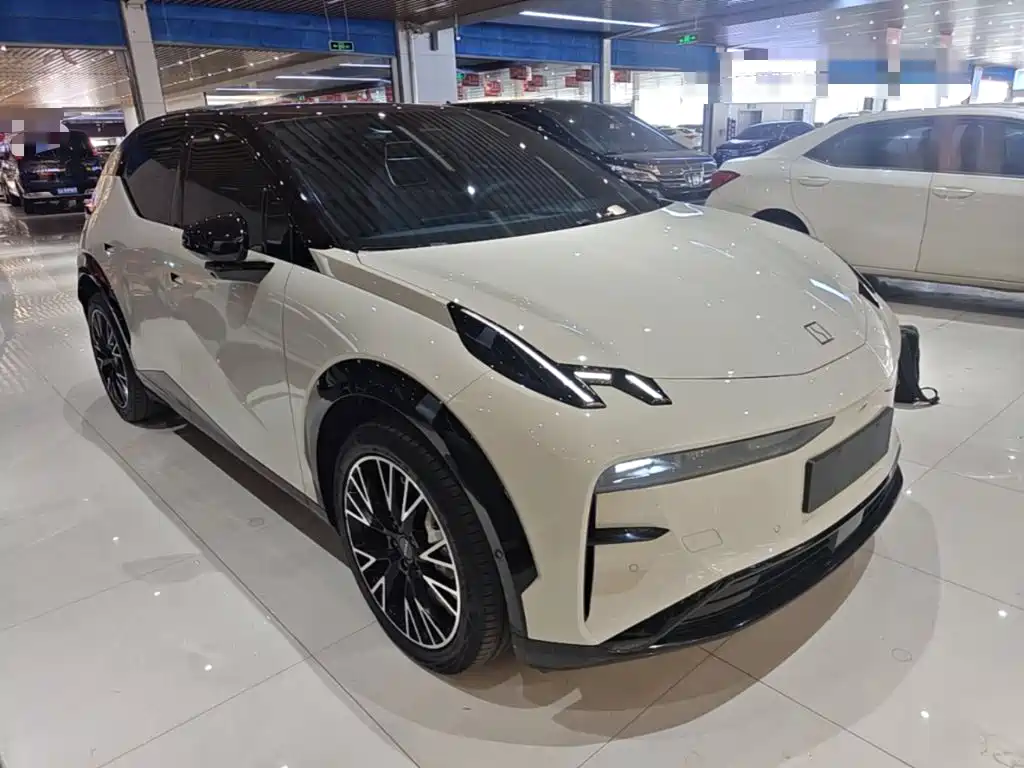 Zeekr X — миниатюра 4