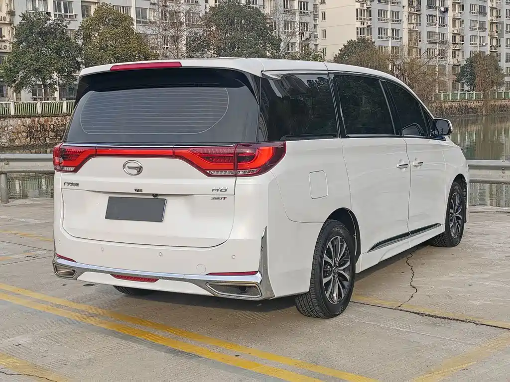 GAC TRUMPCHI M8