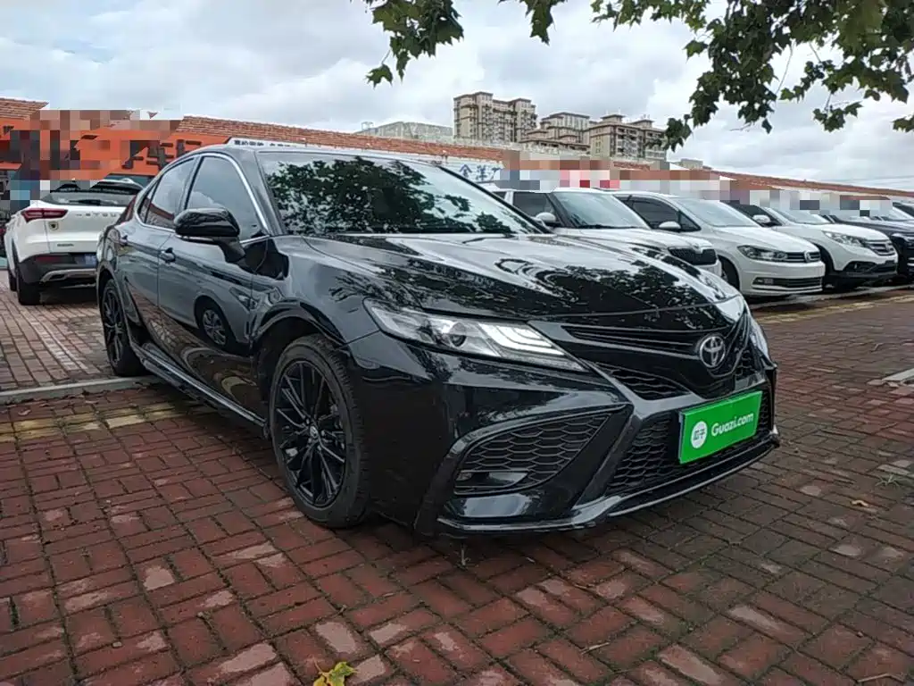 Toyota Camry — миниатюра 4