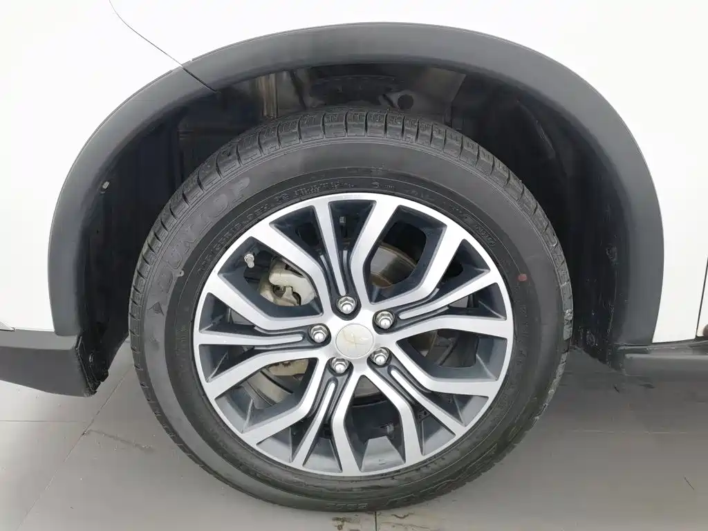 Mitsubishi Outlander — миниатюра 17