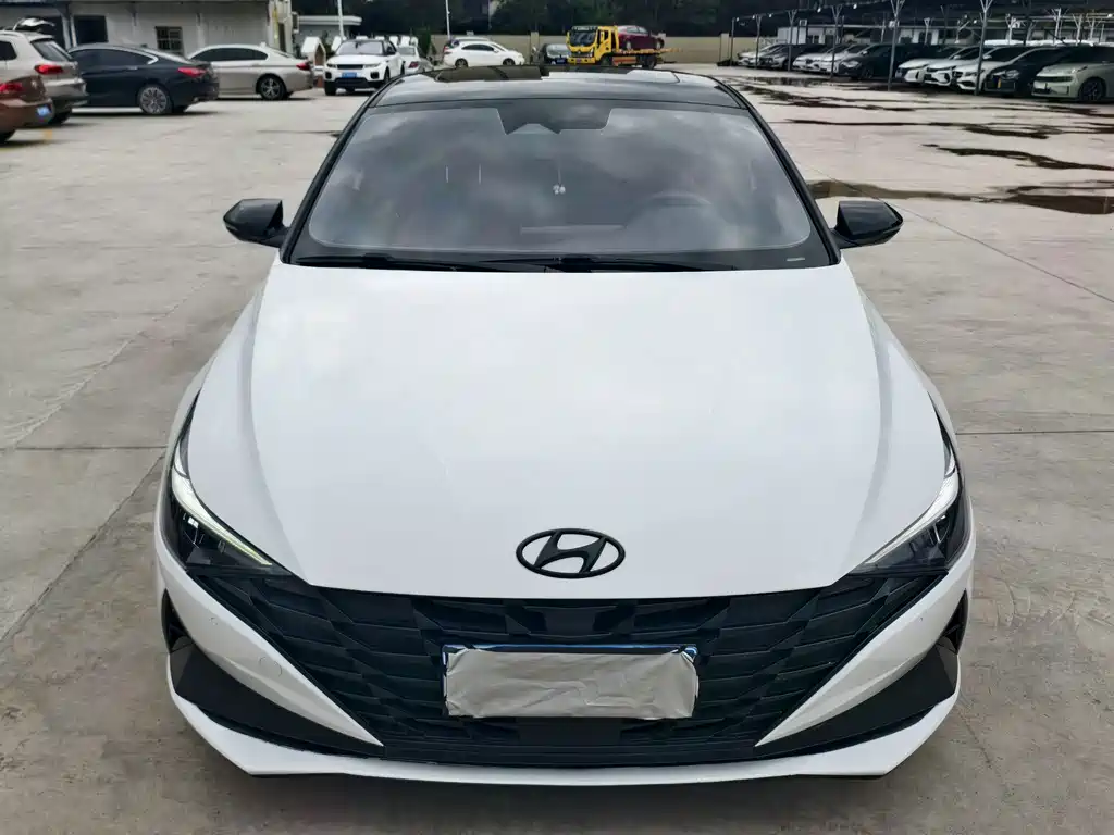 Hyundai Elantra — миниатюра 2