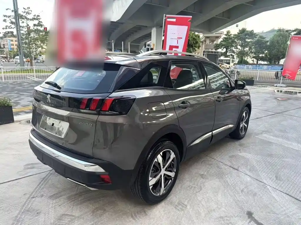 Peugeot 4008 — миниатюра 7