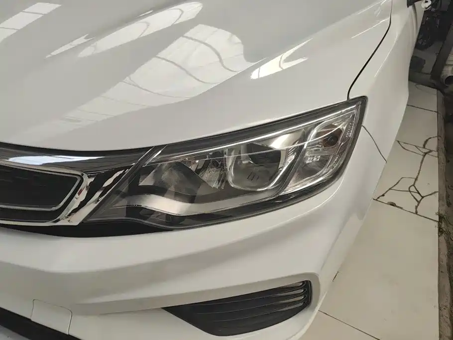 Geely Vision — миниатюра 5