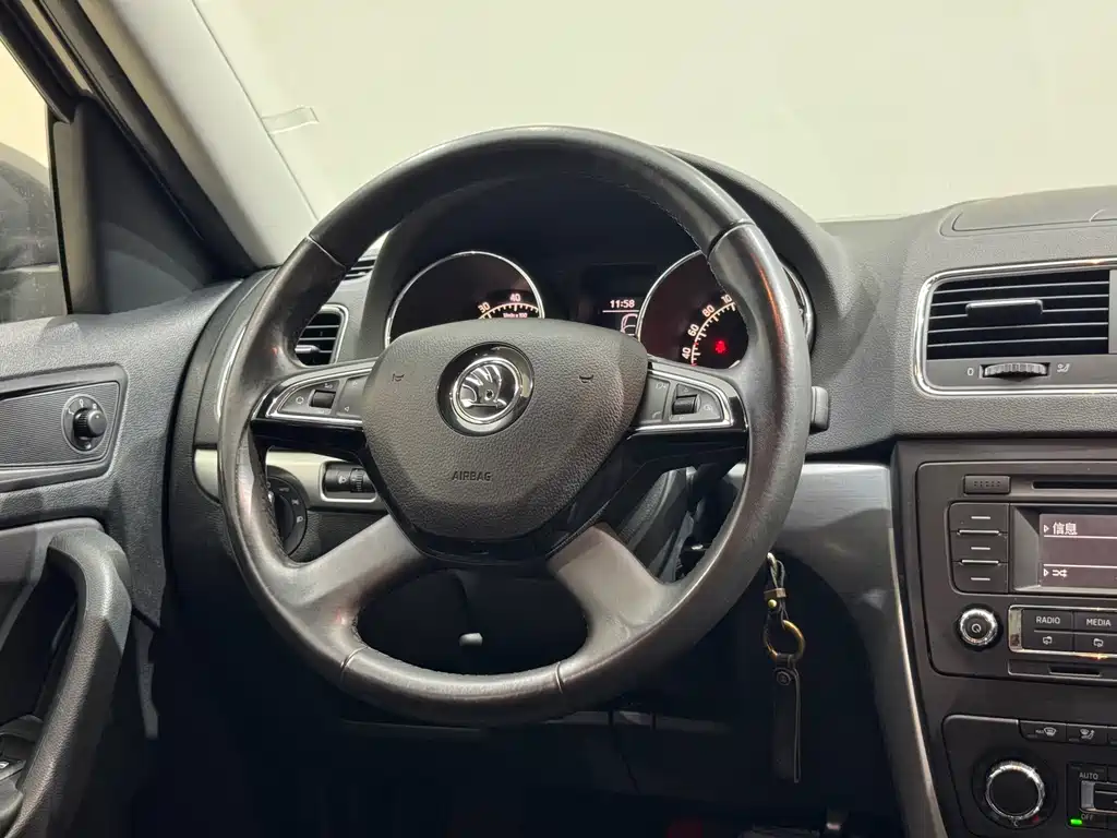 Skoda Yeti — миниатюра 13