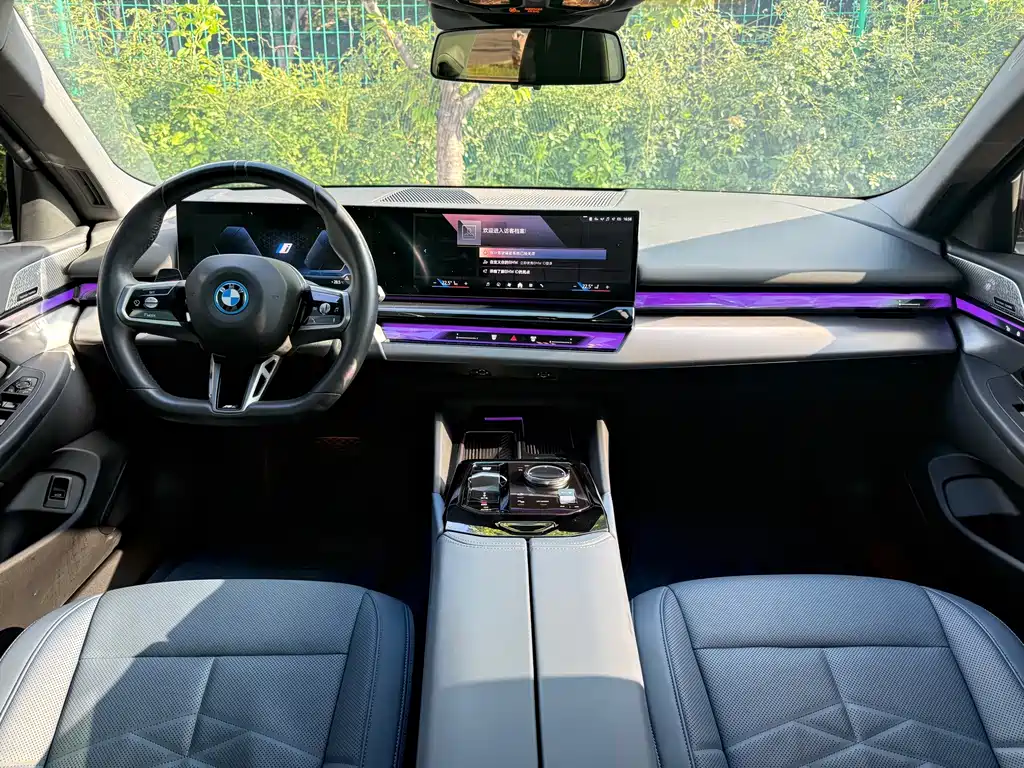 BMW i5 — миниатюра 16