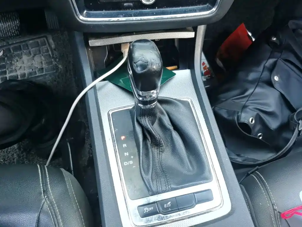 Roewe i6 Classic — миниатюра 19