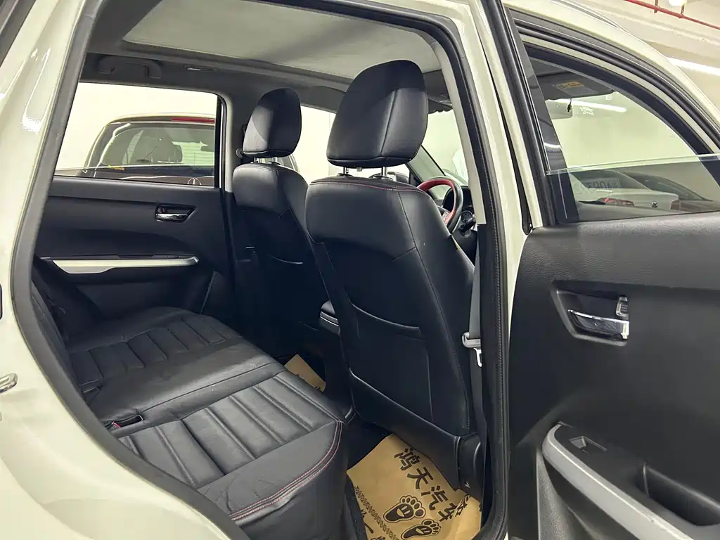 Suzuki Vitara — миниатюра 8