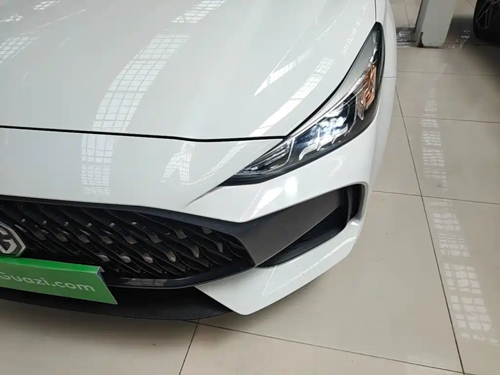 MG MG5 — миниатюра 24