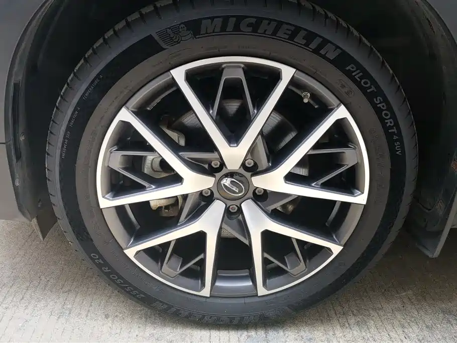 GAC GS8 2022 2.0TGDI Luxury Smart Connect （ мест）
