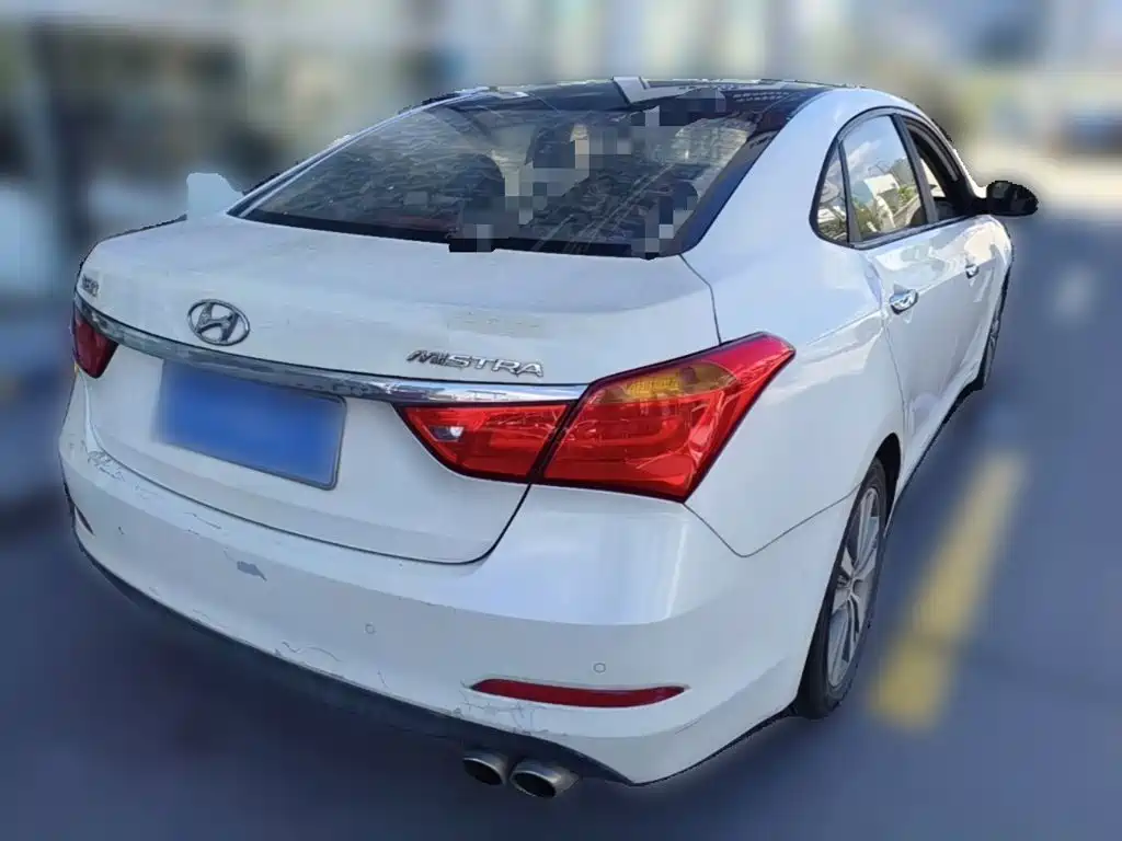 Hyundai Mistra — миниатюра 10