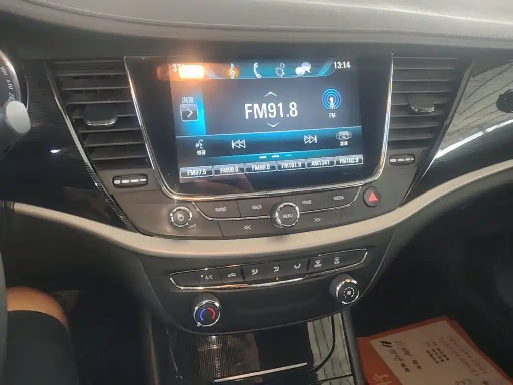 Buick Verano — миниатюра 13